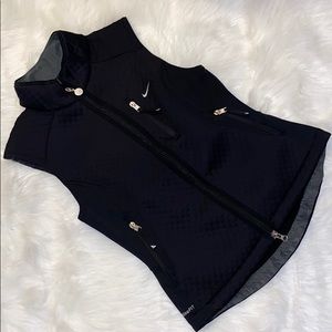 Black Nike Fit therma vest